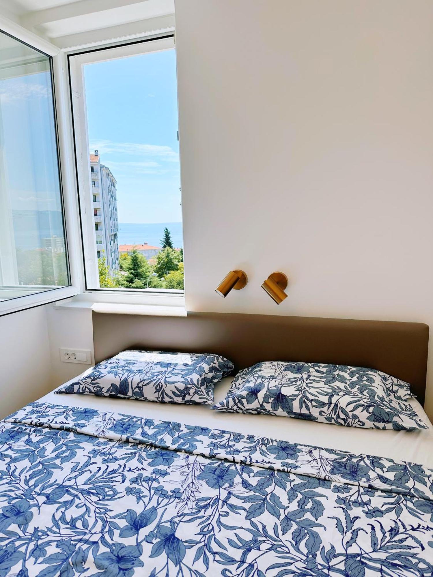 Luxury Apartment Ames リエカ エクステリア 写真
